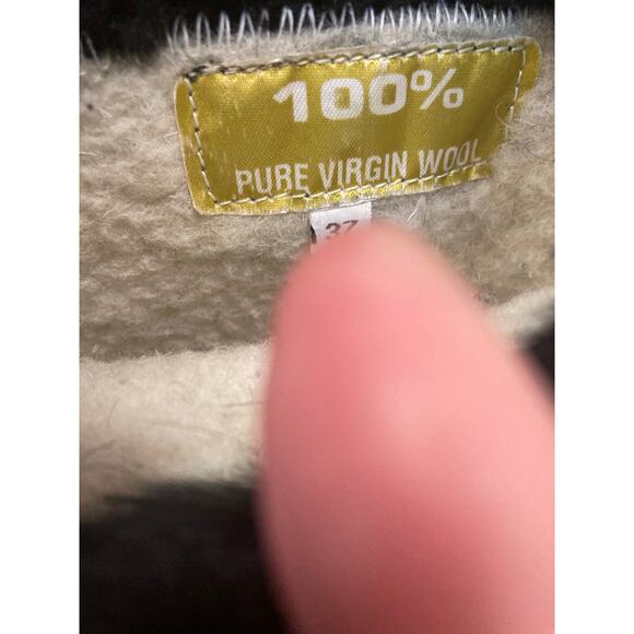 Deborah Black Fur Boots with 100% Wool Sherpa Interior Italy Size 37 - Picture 13 of 15